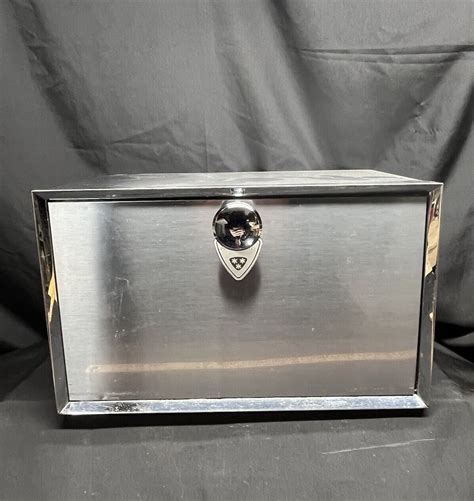 standing metall bread and cake box|Metal Bread & Cake Box .